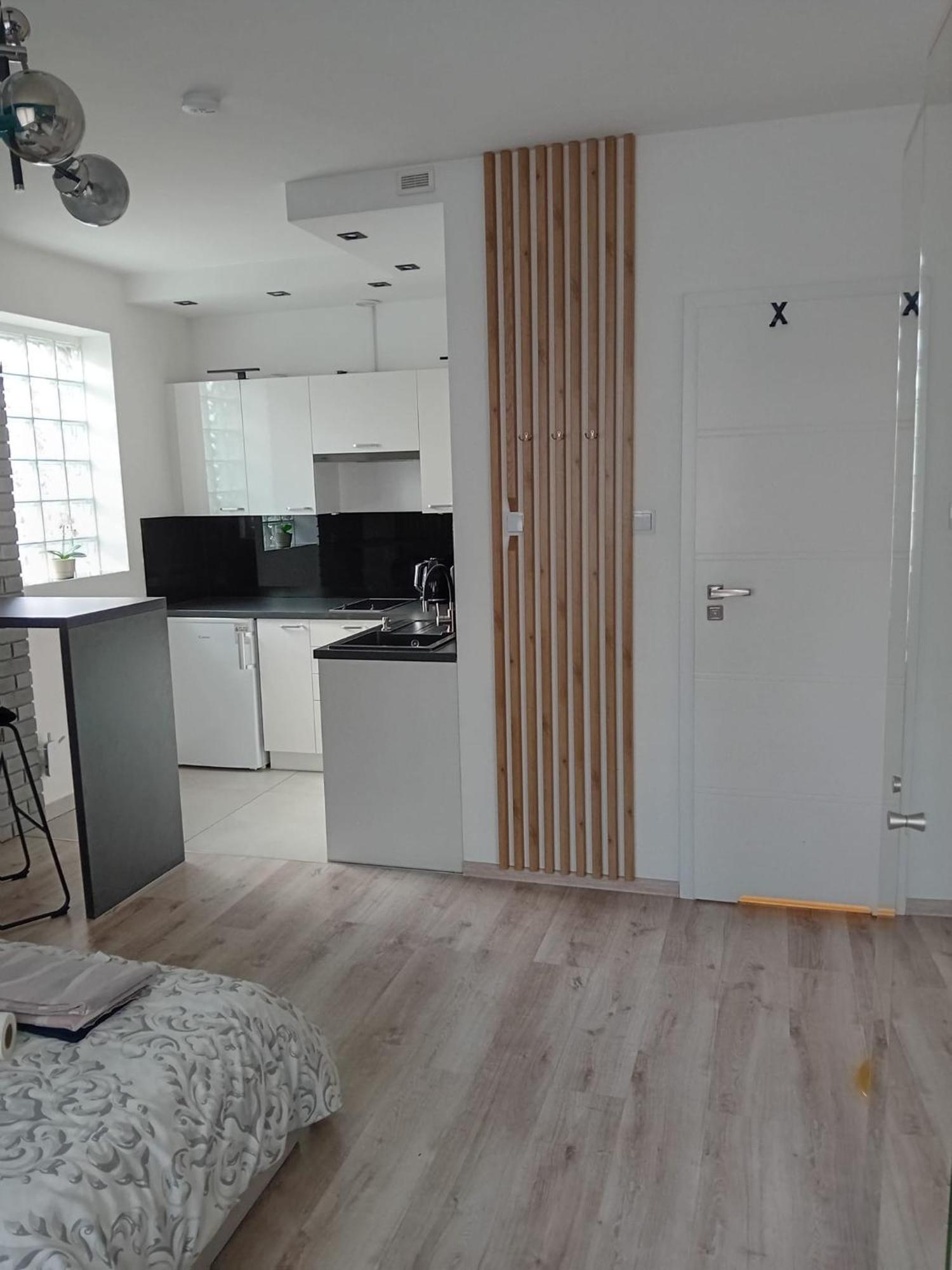 Apartament Z Lozem Malzenskim - Bezplatny Parking Poznan Dış mekan fotoğraf